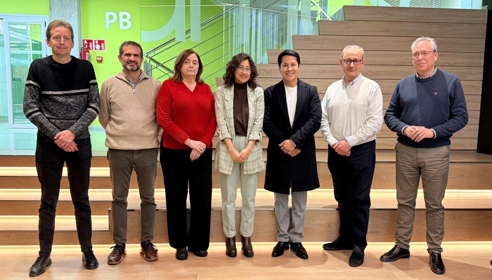 El Cónsul del Ecuador en Murcia, César Mantilla Cisneros, visita amusal para conocer el modelo de Sociedad Laboral